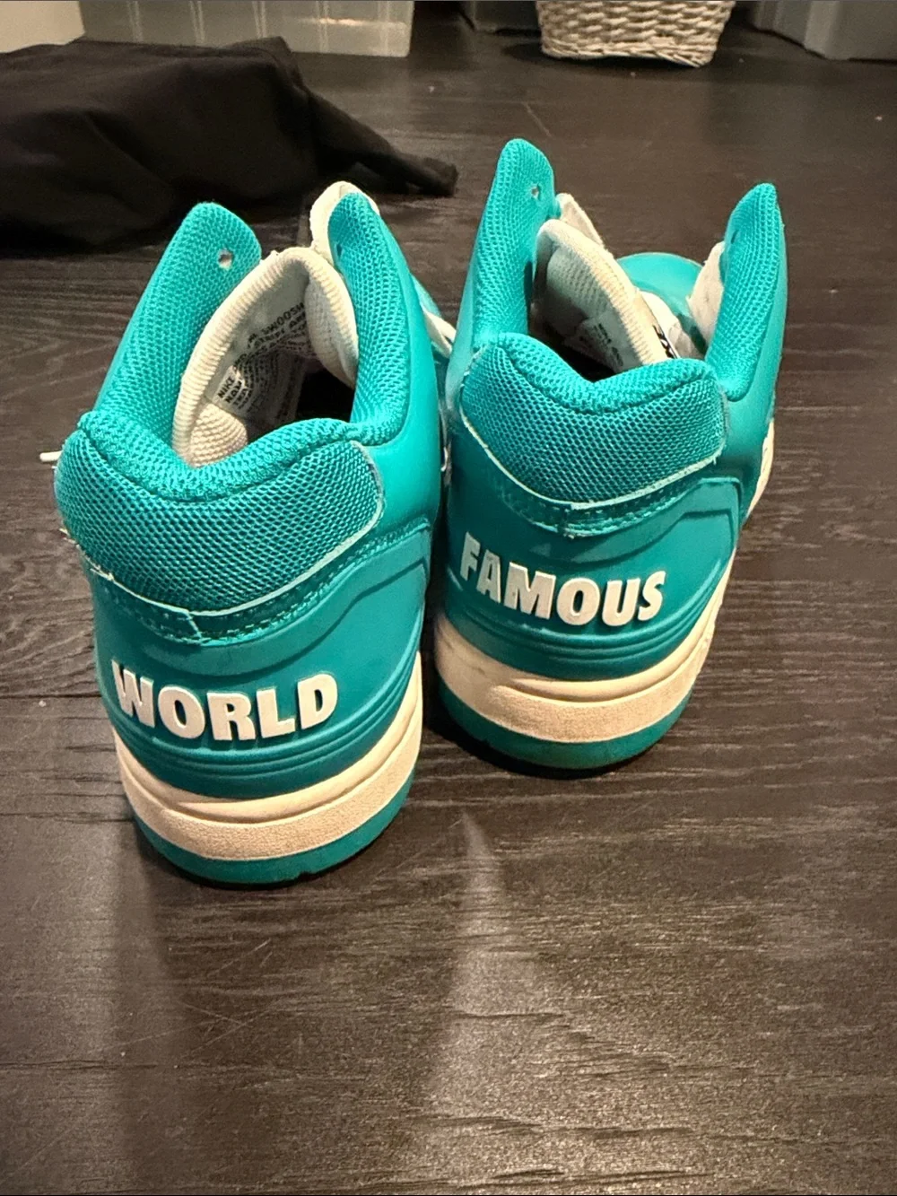 Nike x Supreme Kids' Teal Low-Top Sneakers